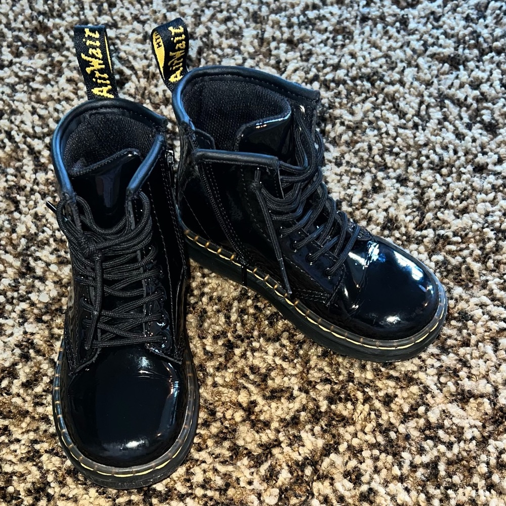 Dr Martens Toddler Patent Leather Boots Size 10 Zavala EUC!!! Fast Shipping!